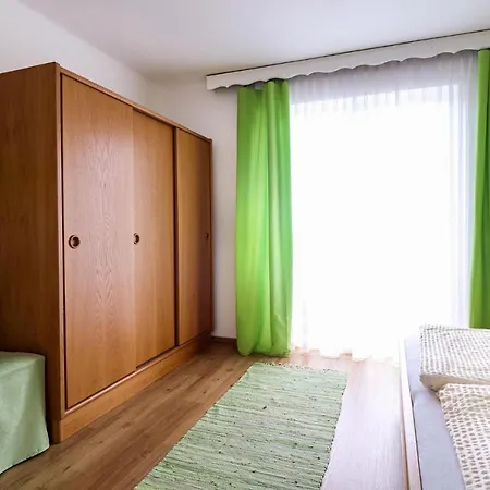 Mit Panoramab Apartament *